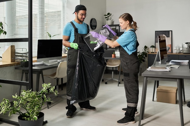 Why Choose AU First Class Cleaning Group in South Bathurst?